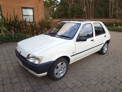 Ford Fiesta 1.3 Equipe 5dr 1995/N photo 1