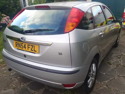 Ford Focus 1.6 Ghia 2005 85k from new photo 2