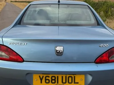 2001 Peugeot 406 Coupe photo 2