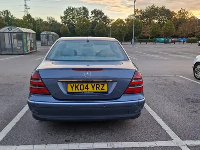 Mercedes E220 CDI Auto photo 3
