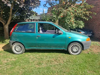 1996 Fiat Punto photo 2