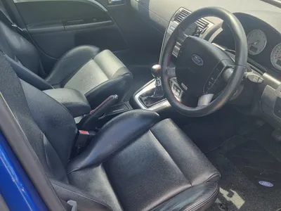Ford Mondeo ST220 photo 5