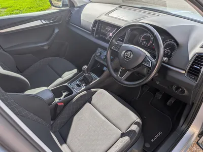 2019 Skoda Karoq 1.5 SE petrol manual ULEZ photo 3