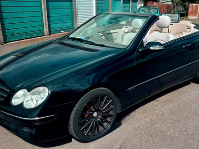 2005 Mercedes-Benz CLK350 photo 2