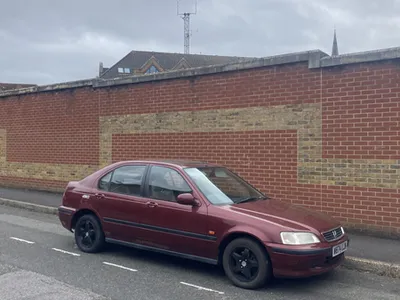 Honda Civic Vtec 5 door, 1.6 auto photo 1