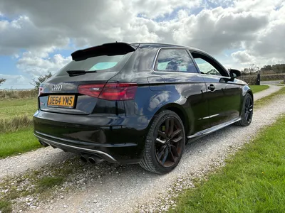2015 Audi S3 Manual 3 door photo 3
