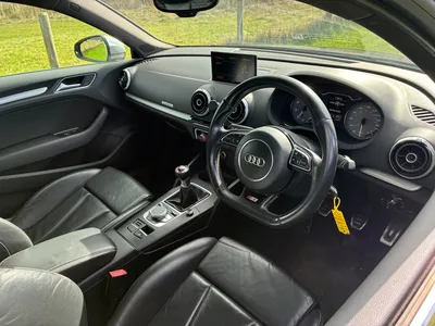 2015 Audi S3 Manual 3 door photo 4