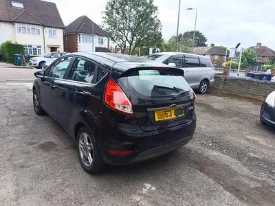 63 plate Ford Fiesta, 1.25 litre 5 dr SH 2 Keys photo 3