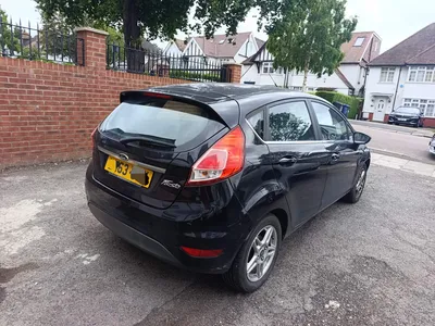 63 plate Ford Fiesta, 1.25 litre 5 dr SH 2 Keys photo 4
