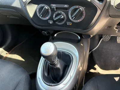 2015 Nissan Juke 1.5 dCi Visia Euro 6 (s/s) 5dr Hatchback ULEZ EXEMPT £20 TAX photo 16