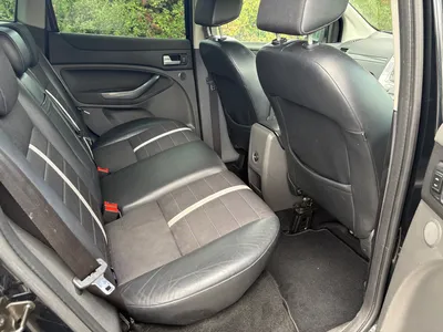 2011 Ford Kuga 2.0 TDCI Titanium AWD 6spd Manual photo 12