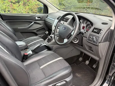 2011 Ford Kuga 2.0 TDCI Titanium AWD 6spd Manual photo 16