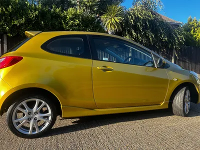 Mazda 2 Sport photo 1