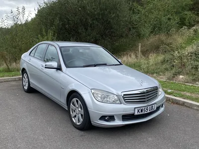 2010 Mercedes-Benz C-Class C180 photo 1