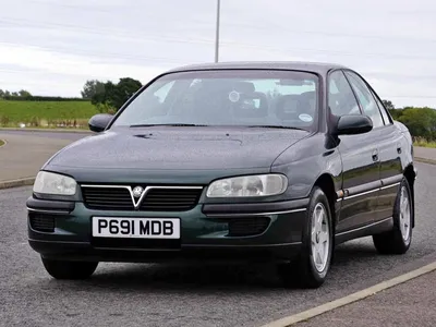 1997 Vauxhall Omega photo 1