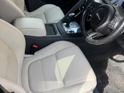 Jaguar E-Pace Petrol photo 4