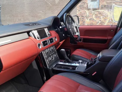 2010 Land Rover Range Rover 3.6 TDV8 Autobiography photo 3