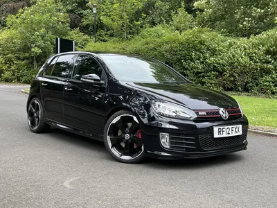 Volkswagen Golf GTI Edition 35 photo 1