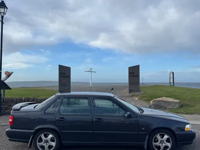 Volvo S70 1999 2.5 petrol auto photo 3