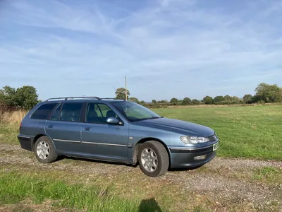 2000 Peugeot 406 photo 1