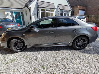 Suzuki Kizashi 63 Reg 2013 photo 3