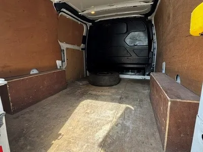 Ford Transit Custom 2.2 Tdci, 1 Owner, Non Wet-Belt photo 5