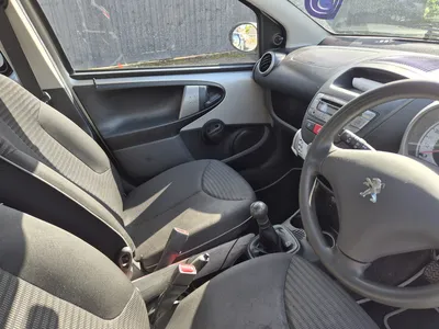 2012 PEUGEOT 107 ACTIVE photo 4