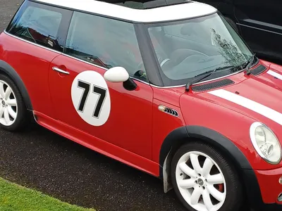 MINI Cooper R50 2005 photo 1