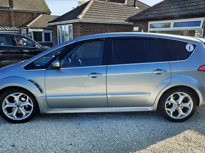 2013 Ford S-Max 2.0 TDCi Titanium X Sport photo 2