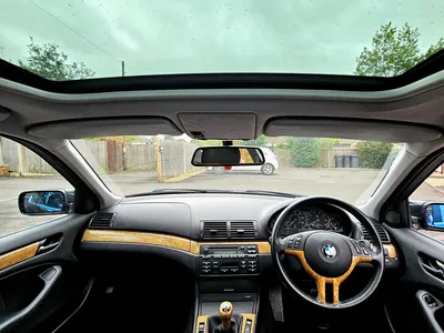 2004 BMW 3 Series photo 3