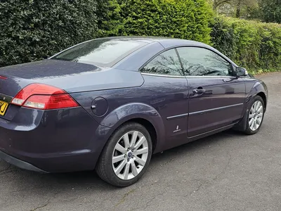 Ford Focus Convertible photo 3