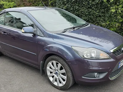 Ford Focus Convertible photo 2