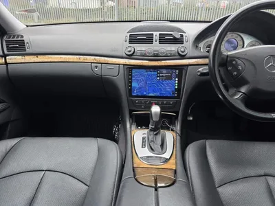 Mercedes-Benz E320 Auto Avantgarde 7 seater ULEZ photo 4