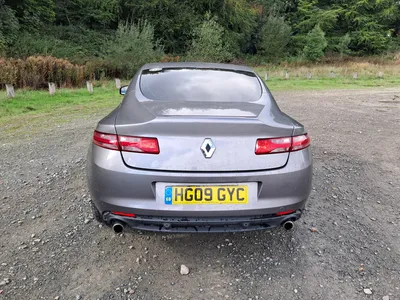 Renault Laguna Coupe photo 2