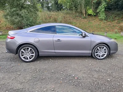 Renault Laguna Coupe photo 3