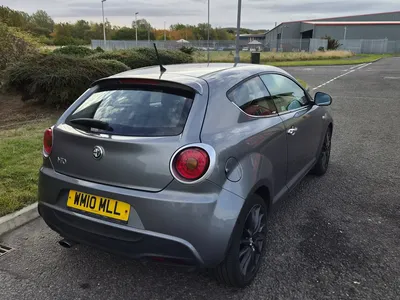 2010 Alfa Romeo MiTo photo 4