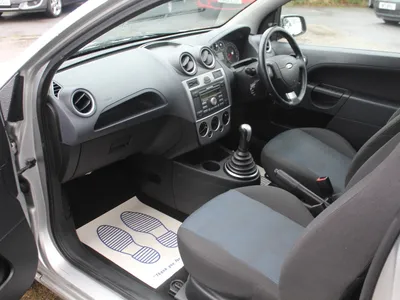 Ford Fiesta TDci photo 11