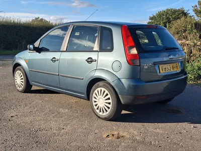 Ford Fiesta 1.25 Petrol photo 2