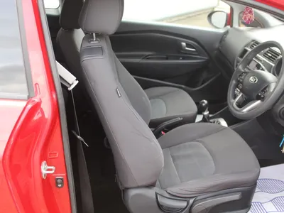 Kia Rio photo 11