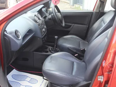 Ford Fiesta 1.3 Style photo 11