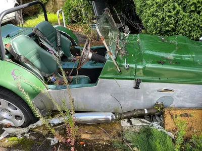 Dutton Roadster Project with Ford 2.0 Tuned Pinto Engine Manual photo 3