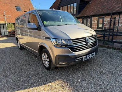 2020 - One Owner - Volkswagen Transporter T30 Highline LWB - A/C, Reverse Camera, Tailgate - Euro 6 photo 2