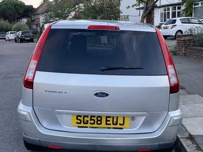 Ford Fusion+ 1.6 auto with only 52k and ULEZ friendly photo 5