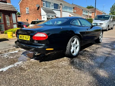 2000 Jaguar XKR photo 4