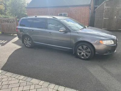 Volvo V70 2.5T photo 4