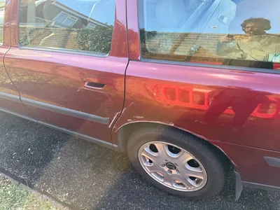 Volvo V70 T5 photo 3