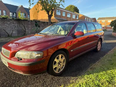 Volvo V70 T5