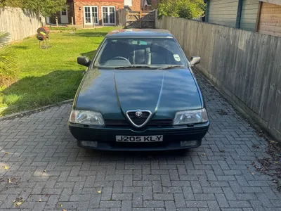1991 Alfa Romeo 164 photo 2