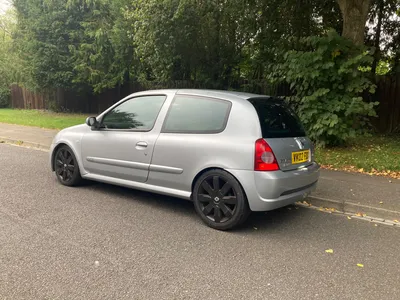 Renault Clio 172 2.0 petrol photo 4