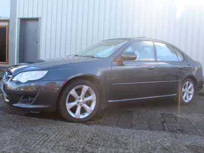Subaru Legacy photo 4